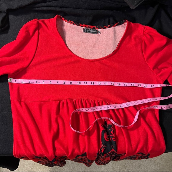 Ice Silk Red Dress w/ Black Design (1XL) - Picture 5 of 5
